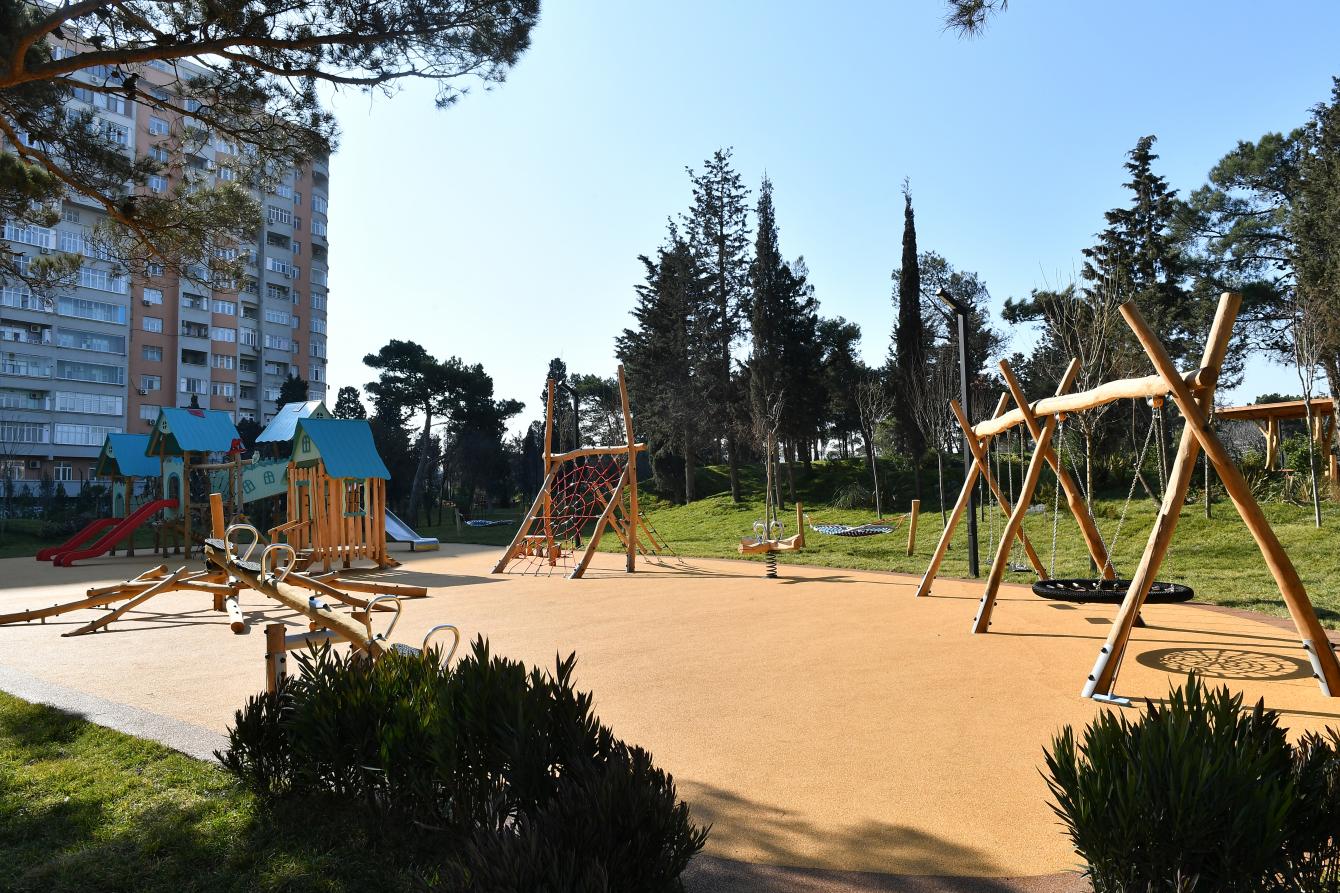 Forest Park — Yasamal